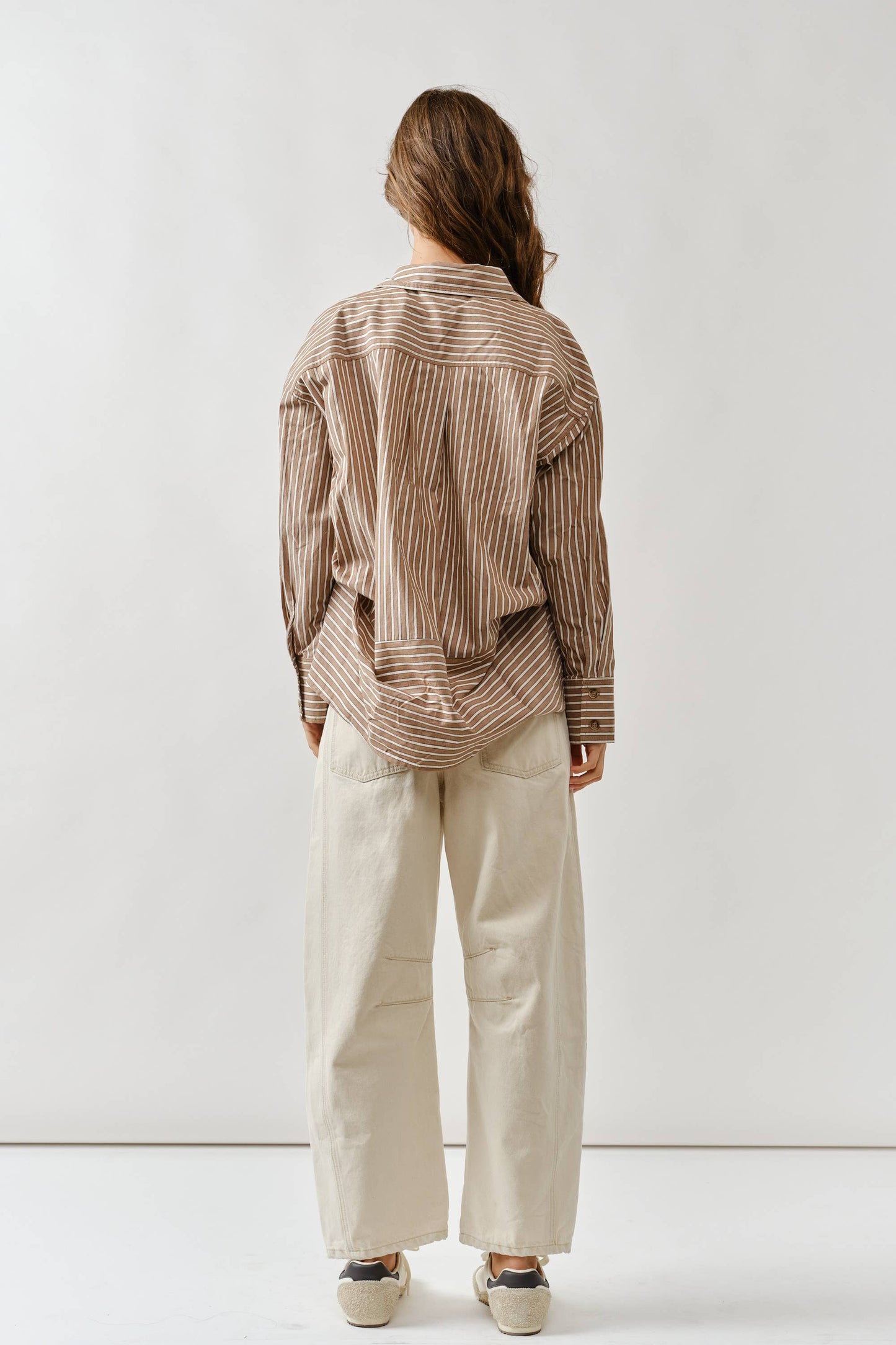 Noah Embroidered Barrel Jeans
