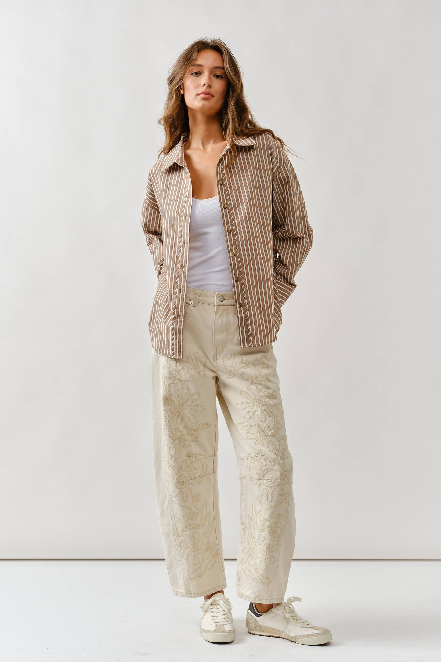 Noah Embroidered Barrel Jeans