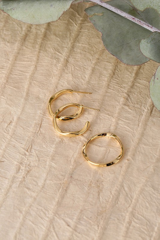 Ripple Gold Ring & Earring Set